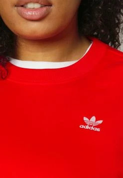 Adidas Originals ADICOLOR CLASSICS - Sweatshirt - Vivid Red 19 Adidas Originals ADICOLOR CLASSICS - Sweatshirt - Vivid Red -Adidas Originals Shop 2f2224fb02ff4fbe9d87f97424c4d2ff