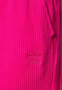 Adidas Originals CUFFED PANT - Tracksuit Bottoms - Real Magenta -Adidas Originals Shop 2fb1d789947043f4a96f3ece40b2ab1e