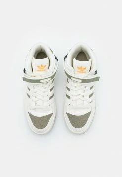 Adidas Originals FORUM MID UNISEX - High-top Trainers - Offwhite/footwear White/orbit Green -Adidas Originals Shop 2fb85985b132454da168d5b196a77138