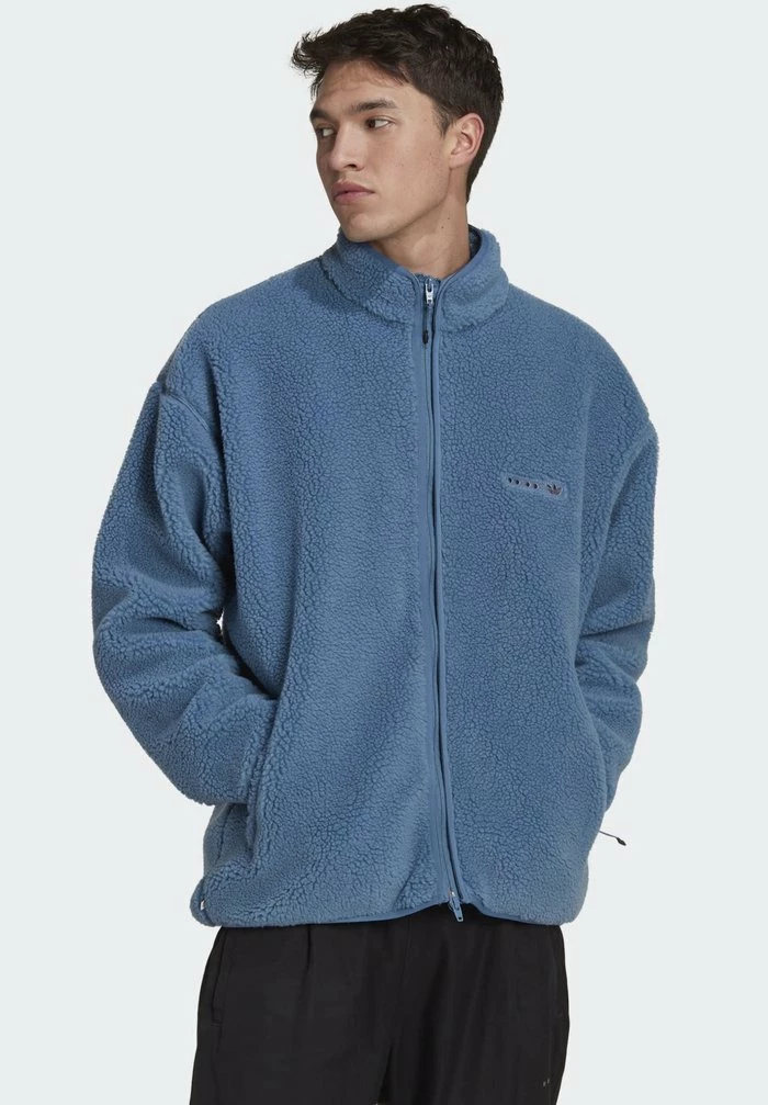 Adidas Originals SHERPA JKT - Fleece Jacket - Altered Blue 1 Adidas Originals SHERPA JKT - Fleece Jacket - Altered Blue