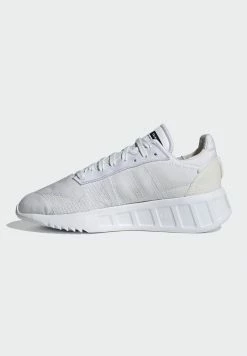 Adidas Originals GEODIVER - Trainers - Footwear White/core Black 15 Adidas Originals GEODIVER - Trainers - Footwear White/core Black -Adidas Originals Shop 315a0d9bc4314f5da7317e2af81ea3f2