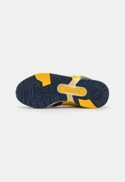 Adidas Originals ZX 1000 C UNISEX - Trainers - Navy Blue/bright Gold/white 15 Adidas Originals ZX 1000 C UNISEX - Trainers - Navy Blue/bright Gold/white -Adidas Originals Shop 31a40137cf4249a2a5d4574e8eac0df1