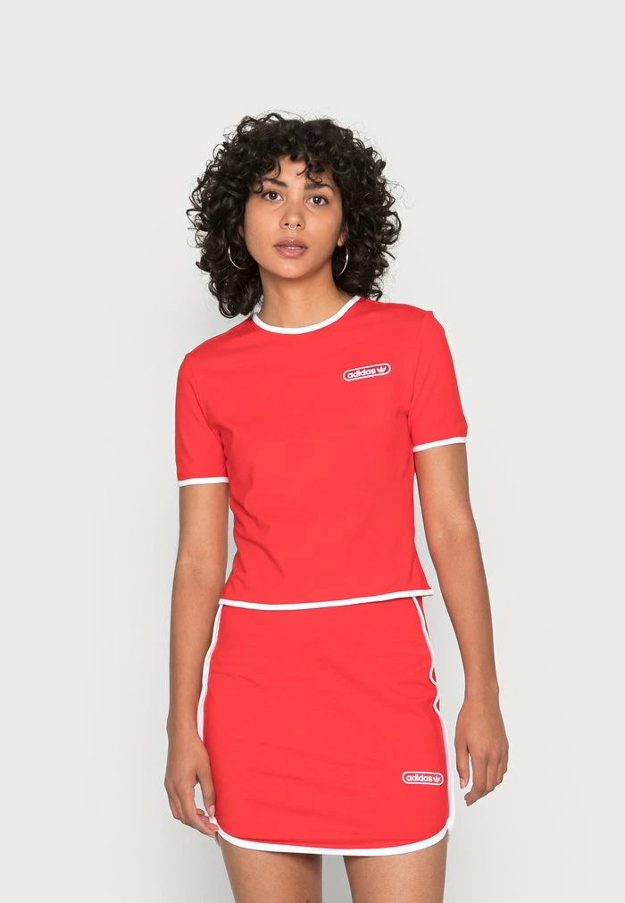 Adidas Originals CROP WITH BINDING DETAILS - Print T-shirt - Vivid Red 1 Adidas Originals CROP WITH BINDING DETAILS - Print T-shirt - Vivid Red