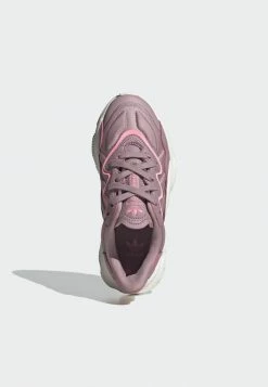 Adidas Originals OZWEEGO - Trainers - Purple -Adidas Originals Shop 324ee94c1d164638bfb4dc59a41895ee
