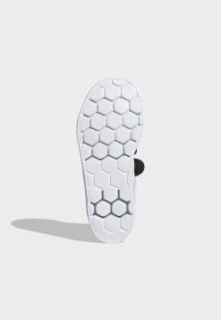 Adidas Originals DISNEY SUPERSTAR - Trainers - Pink -Adidas Originals Shop 327cdc051f454b0fbb5109985cd660c3