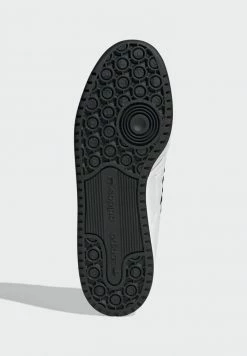 Adidas Originals FORUM LOW CAPITAL BRA - Trainers - White -Adidas Originals Shop 32871186c86646728a688f30a586cba1