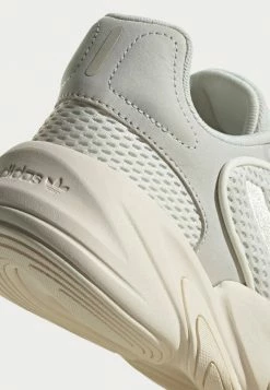 Adidas Originals OZELIA UNISEX - Trainers - White 20 Adidas Originals OZELIA UNISEX - Trainers - White -Adidas Originals Shop 337b70c2e1ae416fb57c4111b13c703d