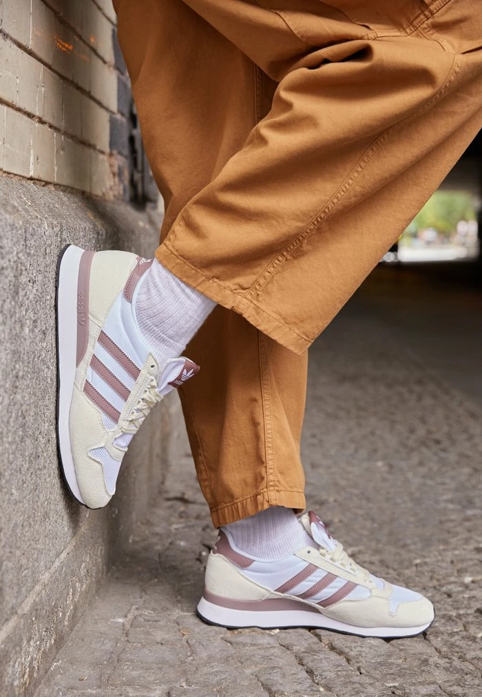 Adidas Originals ZX 500 UNISEX - Trainers - White/light Grey/off-white 2 Adidas Originals ZX 500 UNISEX - Trainers - White/light Grey/off-white - Image 2