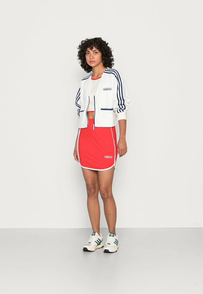 Adidas Originals Mini Skirt - Vivid Red 2 Adidas Originals Mini Skirt - Vivid Red - Image 2