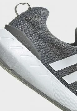 Adidas Originals SWIFT RUN 22 UNISEX - Trainers - Grey 22 Adidas Originals SWIFT RUN 22 UNISEX - Trainers - Grey -Adidas Originals Shop 34dcb5534327476a9815c77e2228a7ed