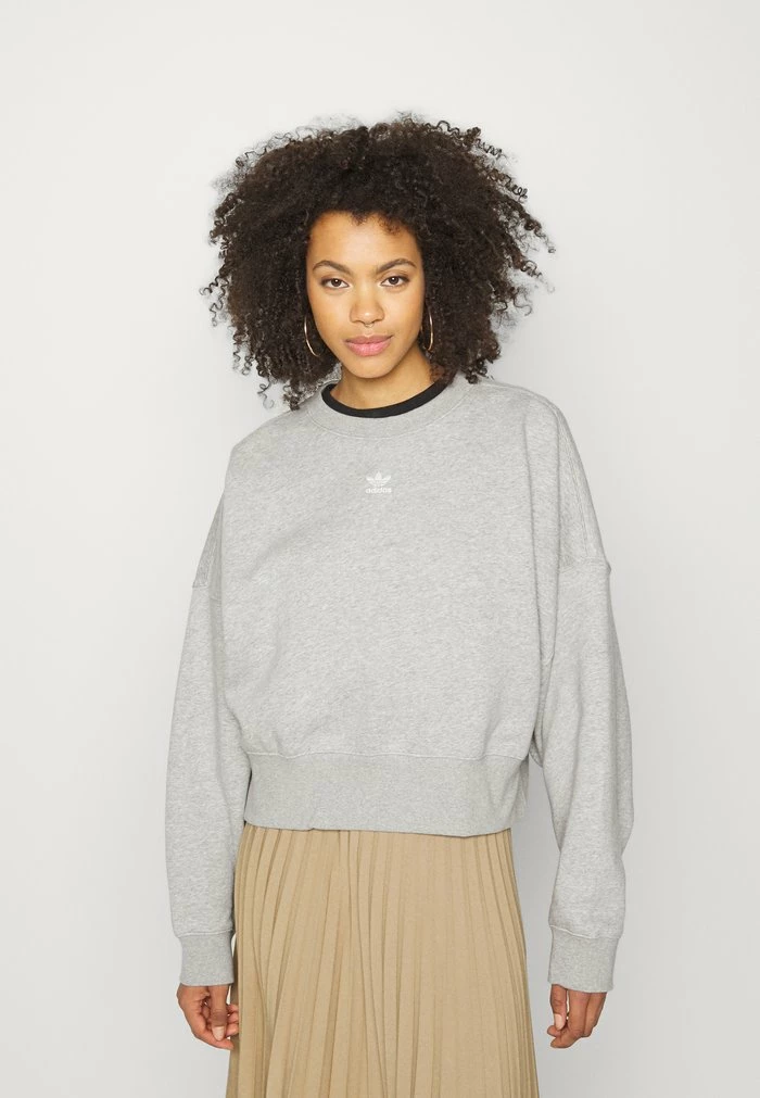 Adidas Originals ADICOLOR ESSENTIALS FLEECE - Sweatshirt - Medium Grey Heather 1 Adidas Originals ADICOLOR ESSENTIALS FLEECE - Sweatshirt - Medium Grey Heather