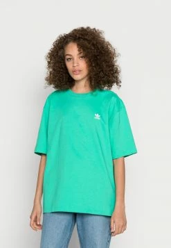 Adidas Originals GRAPHIC TEE - Print T-shirt - Green -Adidas Originals Shop 359169171b53486ca22dd9449dd7e178