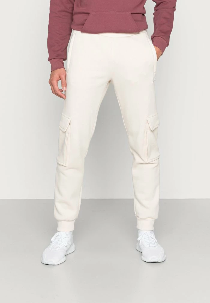 Adidas Originals ESSENTIALS - Tracksuit Bottoms - White 1 Adidas Originals ESSENTIALS - Tracksuit Bottoms - White