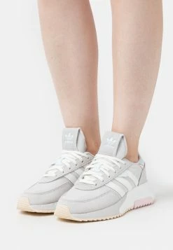 Adidas Originals RETROPY F2 - Trainers - Grey/off White