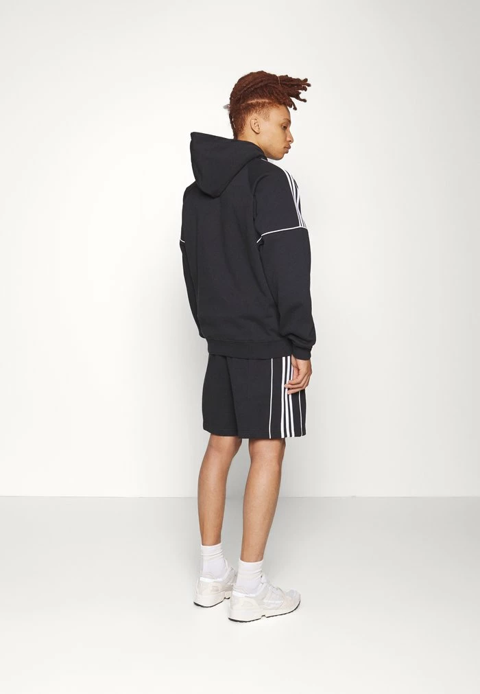 Adidas Originals Shorts - Black 5 Adidas Originals Shorts - Black - Image 5