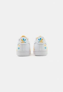 Adidas Originals SUPERSTAR UNISEX - Trainers - Footwear White/team Colleg Gold/pulse Blue 8 Adidas Originals SUPERSTAR UNISEX - Trainers - Footwear White/team Colleg Gold/pulse Blue -Adidas Originals Shop 38c976e3cc854a11908a8201d0e19e92