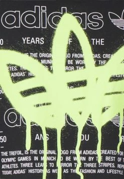 Adidas Originals BEHIND TEE UNISEX - Print T-shirt - Black/solar Yellow -Adidas Originals Shop 3a1dcde44da246f5b16445f4249c0b73