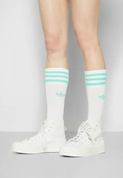 Adidas Originals NIZZA BONEGA MID - High-top Trainers - Crystal White/white/off White 10 Adidas Originals NIZZA BONEGA MID - High-top Trainers - Crystal White/white/off White -Adidas Originals Shop 3ae96516e2db4c9ca69361285f2dffd7