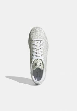 Adidas Originals STAN SMITH SILVER ANIMALS UNISEX - Trainers - White 10 Adidas Originals STAN SMITH SILVER ANIMALS UNISEX - Trainers - White -Adidas Originals Shop 3bb03946c3814431b4ea43701909278d