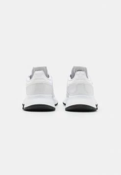 Adidas Originals RETROPY F2 UNISEX - Trainers - Footwear White/core Black -Adidas Originals Shop 3bb26316796b497bba652061b577c17b