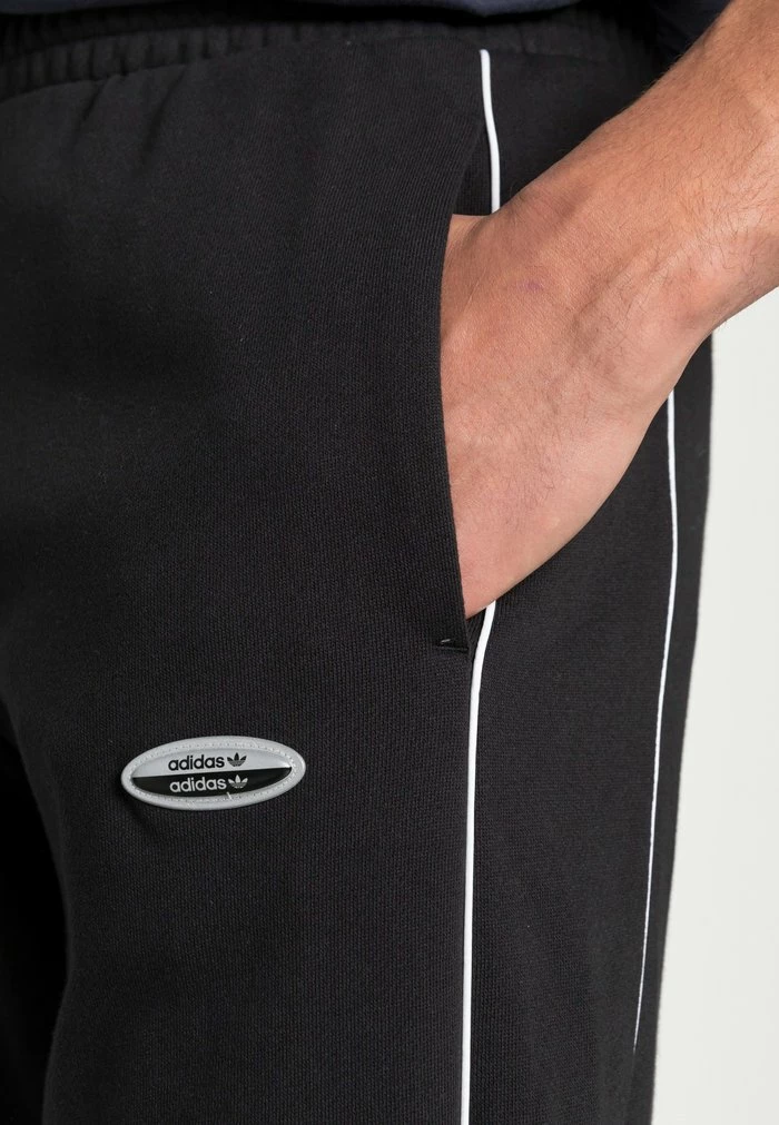 Adidas Originals PANT - Tracksuit Bottoms - Black 5 Adidas Originals PANT - Tracksuit Bottoms - Black - Image 5