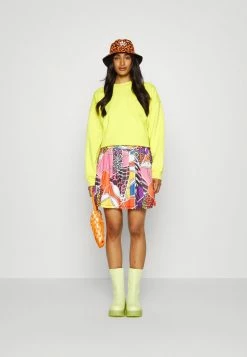 Adidas Originals Sweatshirt - Shock Slime -Adidas Originals Shop 3c535aa960bd4f8d80d041084f9f38d3