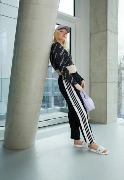 Adidas Originals POUCHYLETTE - Mules - Footwear White/core Black