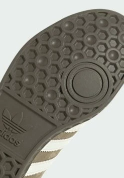 Adidas Originals HAMBURG UNISEX - Trainers - Brown -Adidas Originals Shop 3e71a54b367c42db8e26c3b7b480af22