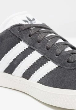 Adidas Originals GAZELLE - Trainers - Solid Grey/white/gold Metallic -Adidas Originals Shop 3f29d160f3934a43bd7b6e915e297ea9