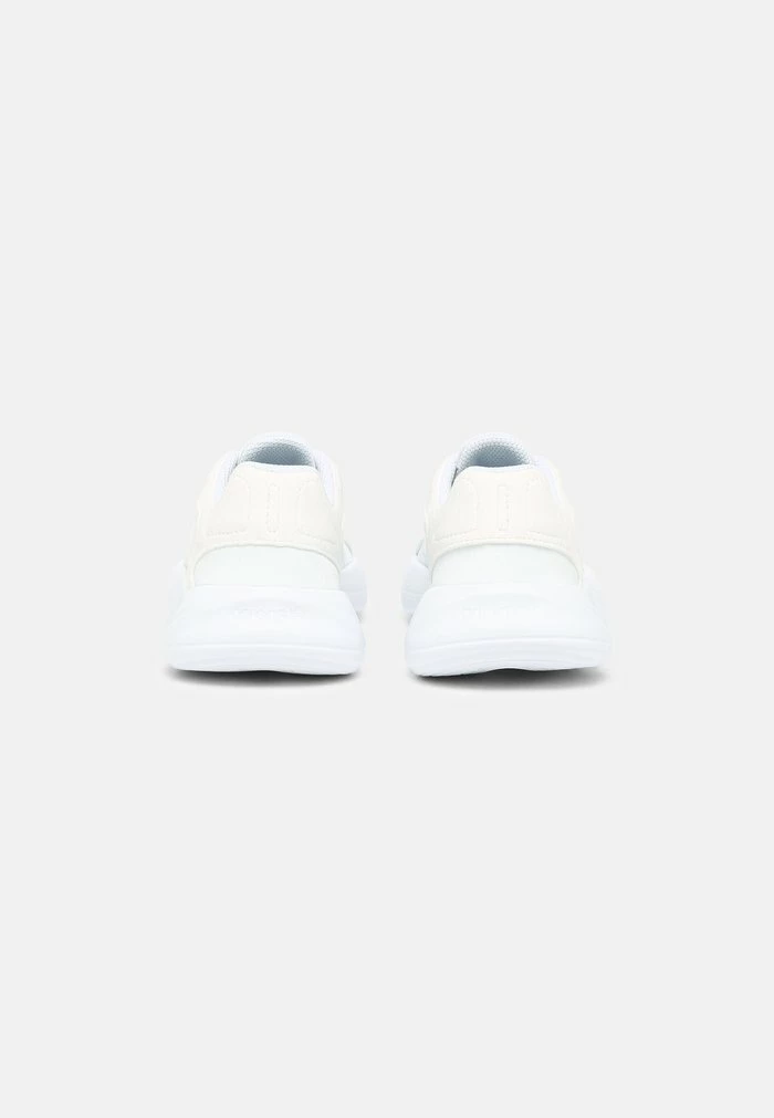 Adidas Originals OZELIA UNISEX - Trainers - White 3 Adidas Originals OZELIA UNISEX - Trainers - White - Image 3