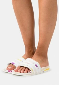 Adidas Originals ADILETTE - Slippers - White