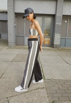 Adidas Originals FORUM BOLD - Trainers - White -Adidas Originals Shop 4120c314babe4962887a769d57fd54f6