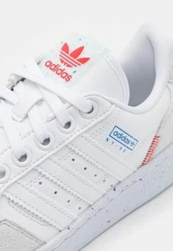 Adidas Originals NY 90 STRIPES UNISEX - Trainers - Footwear White/team Royal Blue/green -Adidas Originals Shop 420173c002e4473a9fb867cc0b8aebfa