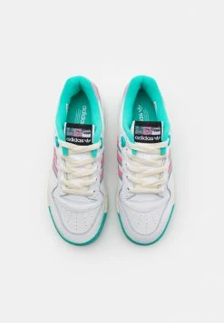 Adidas Originals RIVALRY - Trainers - White -Adidas Originals Shop 4226600a9d3445dd80e315ab3528cd87