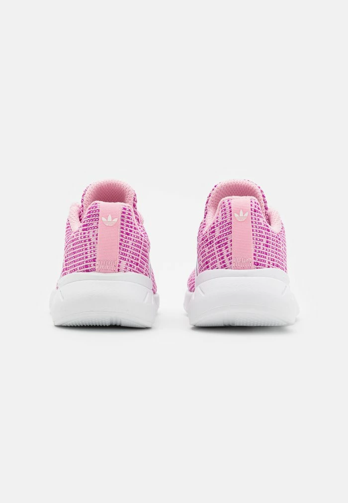 Adidas Originals SWIFT RUN 22 UNISEX - Trainers - True Pink/footwear White/vivid Pink 3 Adidas Originals SWIFT RUN 22 UNISEX - Trainers - True Pink/footwear White/vivid Pink - Image 3