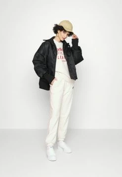 Adidas Originals RETRO LUXURY CREW - Sweatshirt - White -Adidas Originals Shop 42abf307544c4bcf8b67082cad69e3bb