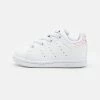 Adidas Originals STAN SMITH UNISEX - Baby Shoes - Footwear White/clear Pink/core Black