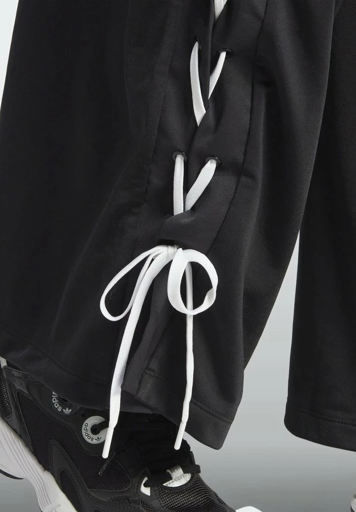 Adidas Originals Trousers - Black 6 Adidas Originals Trousers - Black - Image 6