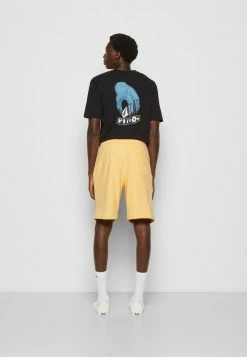 Adidas Originals Shorts - Orange Tint 10 Adidas Originals Shorts - Orange Tint -Adidas Originals Shop 43b7725976824df688c06607b27798c2