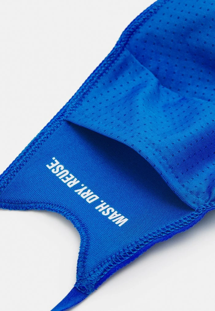 Adidas Originals Community Mask - Black/white/bluebird 3 Adidas Originals Community Mask - Black/white/bluebird - Image 3