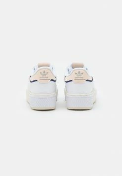 Adidas Originals COURT TOURINO BOLD - Trainers - White -Adidas Originals Shop 45844f9a6abc4d3fb2d34cf85d3f2c26