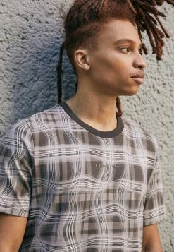 Adidas Originals TEE - Print T-shirt - Chalky Brown 10 Adidas Originals TEE - Print T-shirt - Chalky Brown -Adidas Originals Shop 46e9d527c38d4f0ea7cb02a567d19c40