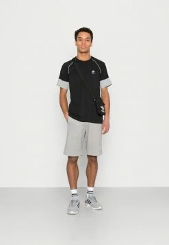 Adidas Originals TEE - Print T-shirt - Black/white -Adidas Originals Shop 47670c0c79cb478e8cc13fb9548d75d0