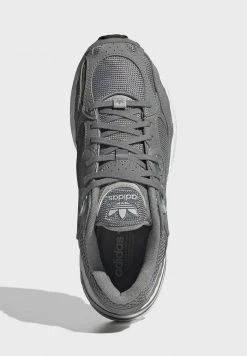 Adidas Originals ASTIR - Trainers - Grey -Adidas Originals Shop 485d2dd9f3e040ec81c89e886db4ba5c