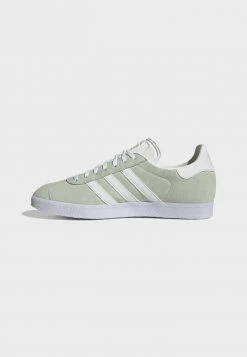 Adidas Originals GAZELLE UNISEX - Trainers - Green 15 Adidas Originals GAZELLE UNISEX - Trainers - Green -Adidas Originals Shop 4a13f28561894724bb85338a73b13432