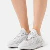 Adidas Originals OZELIA W - Trainers - Dash Grey