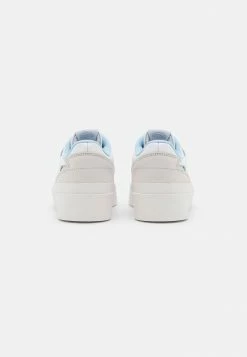 Adidas Originals FORUM BONEGA - Trainers - Footwear White/clear Sky/gold Metallic -Adidas Originals Shop 4cba8da178cf413499c63fdf787acac2