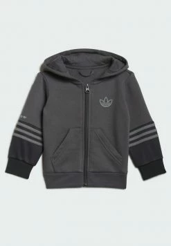 Adidas Originals Tracksuit - Grey -Adidas Originals Shop 4d313cce58db43de85823c5f2f9a92e9