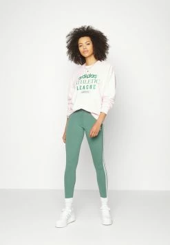 Adidas Originals RETRO LUXURY CREW - Sweatshirt - Clear Pink -Adidas Originals Shop 4e2f84d8b4664fe29a21aff2ddf3f87d