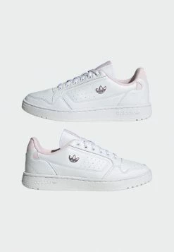 Adidas Originals Trainers - White 14 Adidas Originals Trainers - White -Adidas Originals Shop 4f54045cf6e2446b9062be3b19eb820f